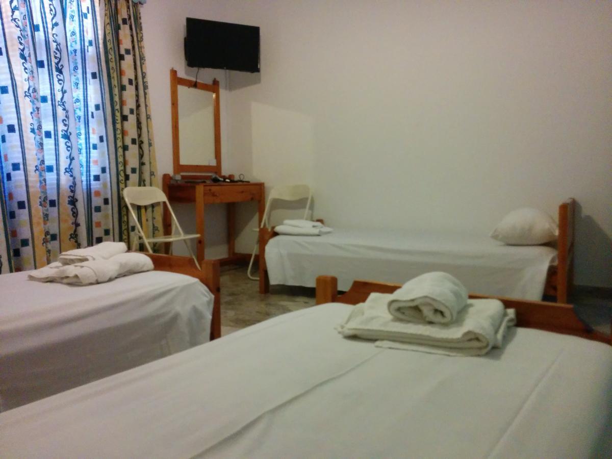 Panos Studios Poros Town Dış mekan fotoğraf