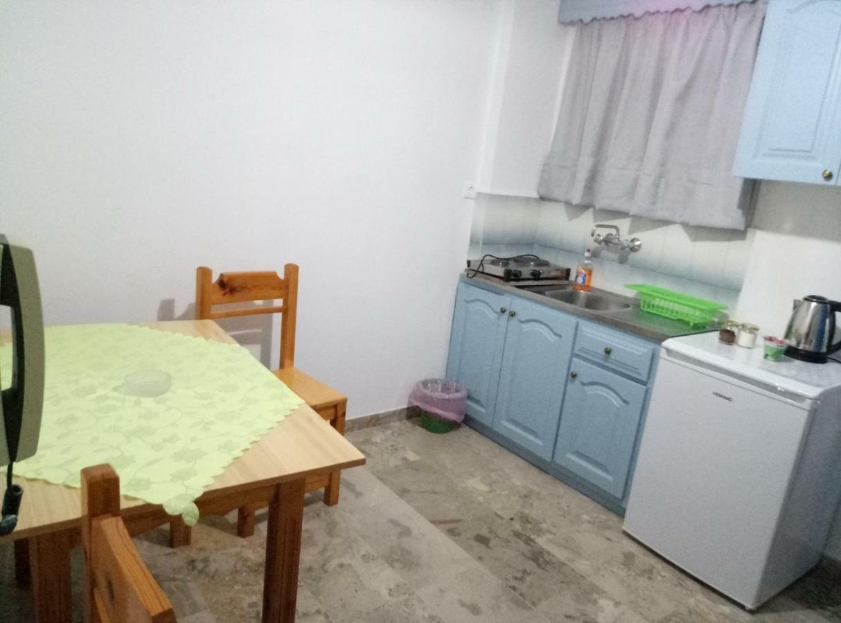 Panos Studios Poros Town Dış mekan fotoğraf